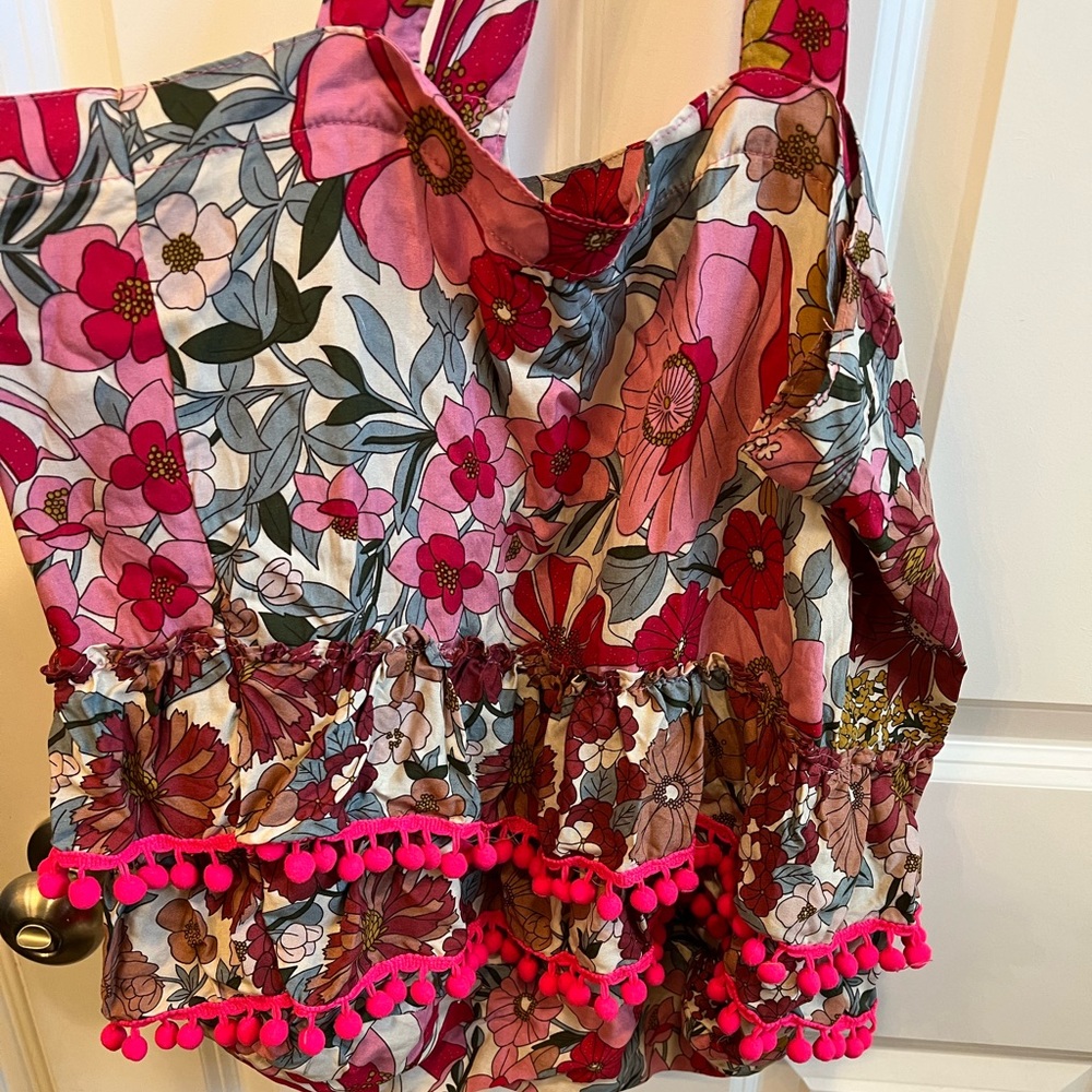 Natural life tote